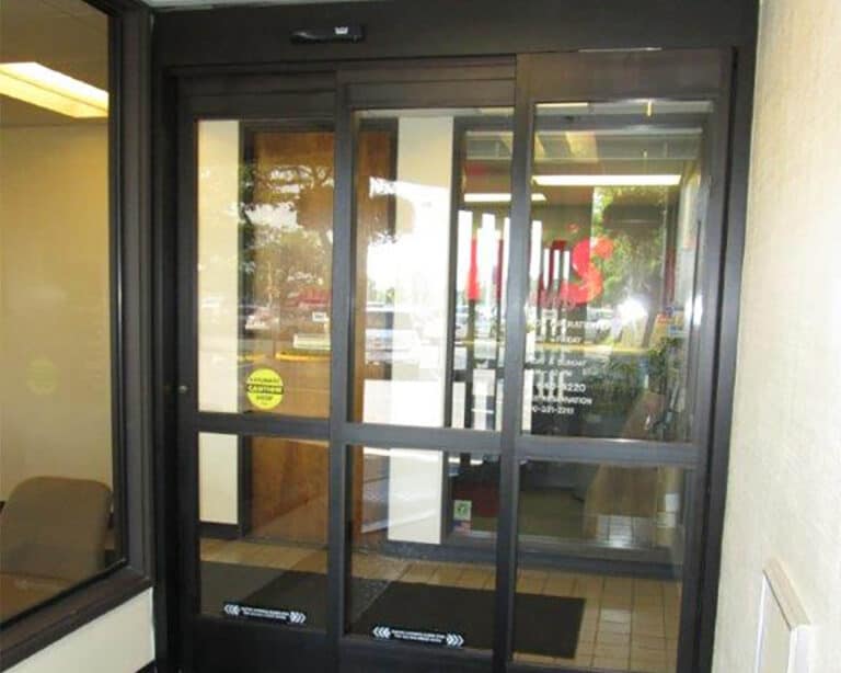 Automatic Telescoping Door Repair and Maintenance