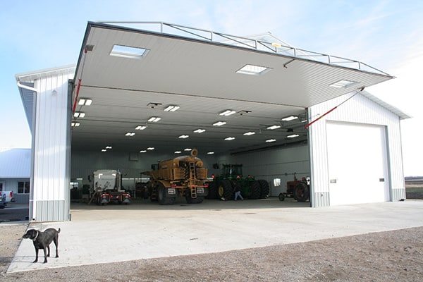 Schweiss hangar