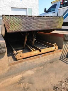 dock leveler